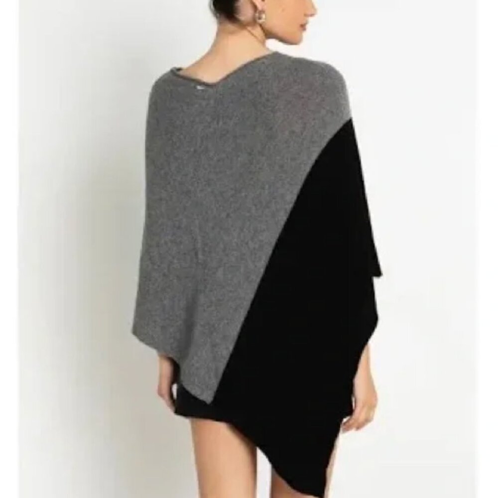 Celeste‎ Gray Black Two-tone Colorblocked Wool Cashmere Blend Poncho OS